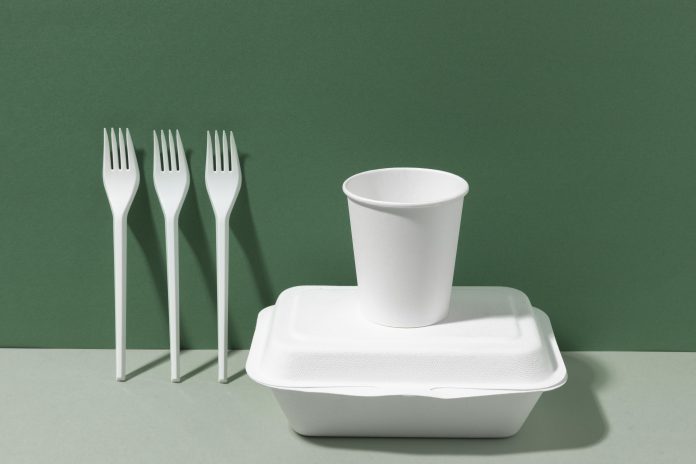 Disposable cutlery for your food service business