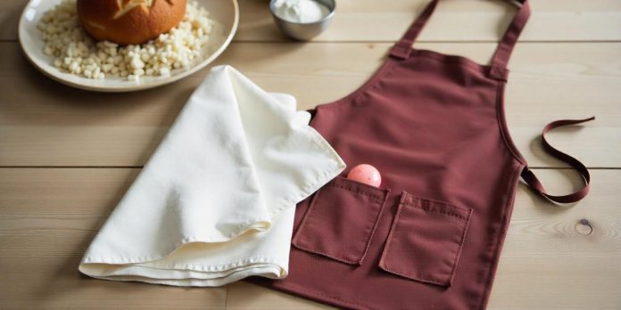 Napkins, aprons